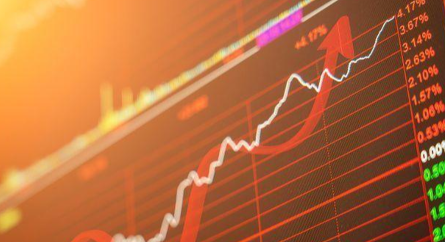 Cross-Border ETFs Surge with 40% Premium